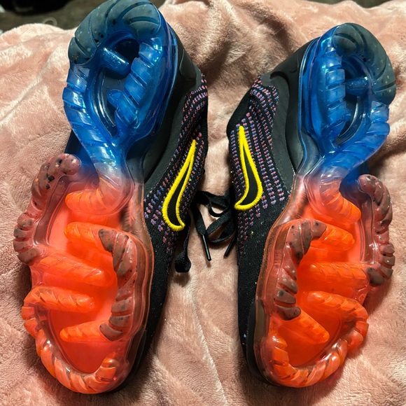 Nike Big kids Air Vapormax 2021 DV2198 001 - Picture 7 of 7